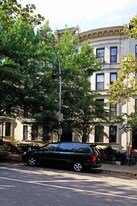 450 3rd St Apartamentos