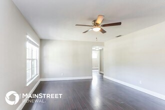 6801 14th Way S in St. Petersburg, FL - Building Photo - Building Photo