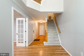 205 Ridgepoint Pl in Gaithersburg, MD - Building Photo - Building Photo