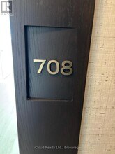 412 Silver Maple Rd in Oakville, ON - Building Photo - Building Photo