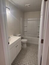 110 Davis St N in Carthage, TN - Foto de edificio - Building Photo