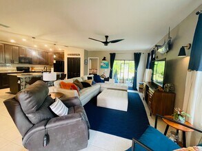 15321 Mille Fiore Blvd in Port Charlotte, FL - Building Photo - Building Photo
