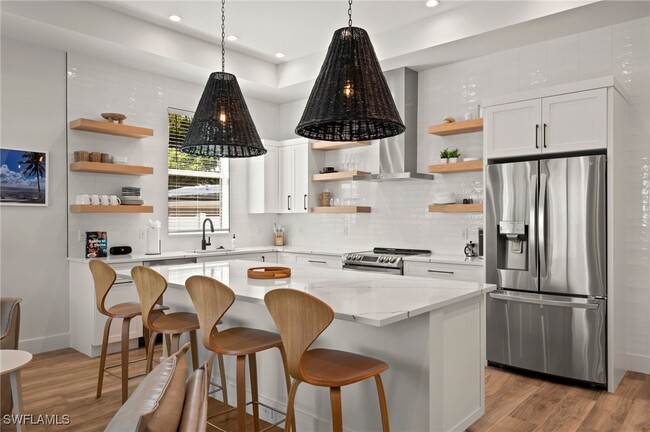 819 91st Ave N in Naples, FL - Building Photo - Building Photo