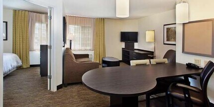 Sonesta Simply Suites Detroit Southfield in Southfield, MI - Foto de edificio - Building Photo