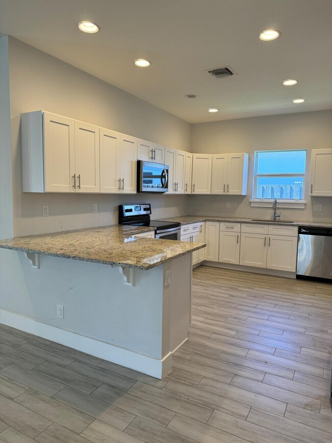 370 Reigle Ave in Delray Beach, FL - Building Photo - Building Photo