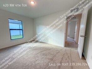 420 NW 4th Terrace in Cape Coral, FL - Building Photo - Building Photo