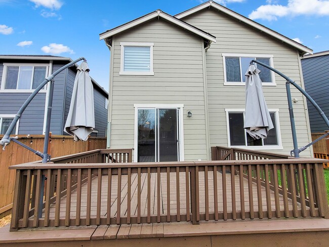 12720 36th Place NE in Lake Stevens, WA - Building Photo - Building Photo