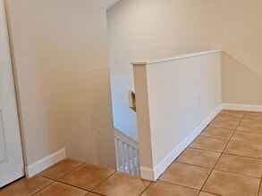 4635 NW 97th Pl, Unit 158 in Doral, FL - Foto de edificio - Building Photo