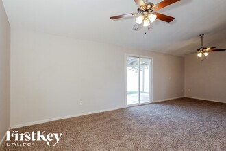 9114 N 56th Ln in Glendale, AZ - Building Photo - Building Photo