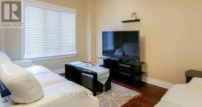 198a Finch Ave E in Toronto, ON - Building Photo - Building Photo