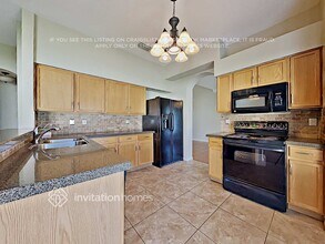 12725 Longcrest Dr in Riverview, FL - Building Photo - Building Photo