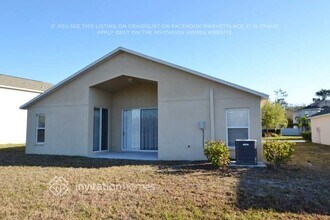 12257 S Bridge Terrace in Hudson, FL - Foto de edificio - Building Photo