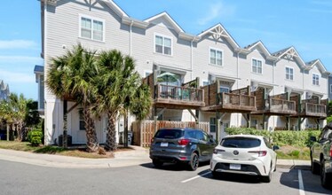 6006 Richard Bradley Dr in Wilmington, NC - Building Photo - Building Photo