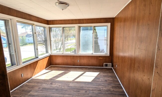 969 Fleming Ave in Muskegon, MI - Building Photo - Building Photo