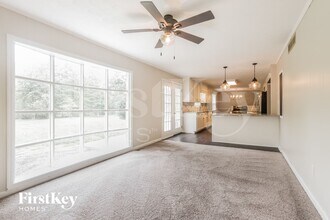 596 Waterview Blvd in Greenfield, IN - Foto de edificio - Building Photo