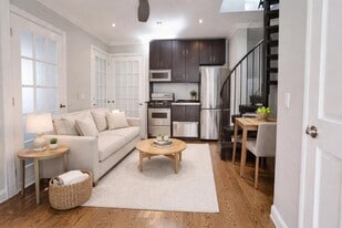 314 E 106th St in New York, NY - Building Photo