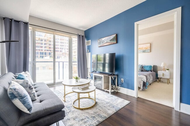 37 Niagara St in Toronto, ON - Building Photo - Building Photo