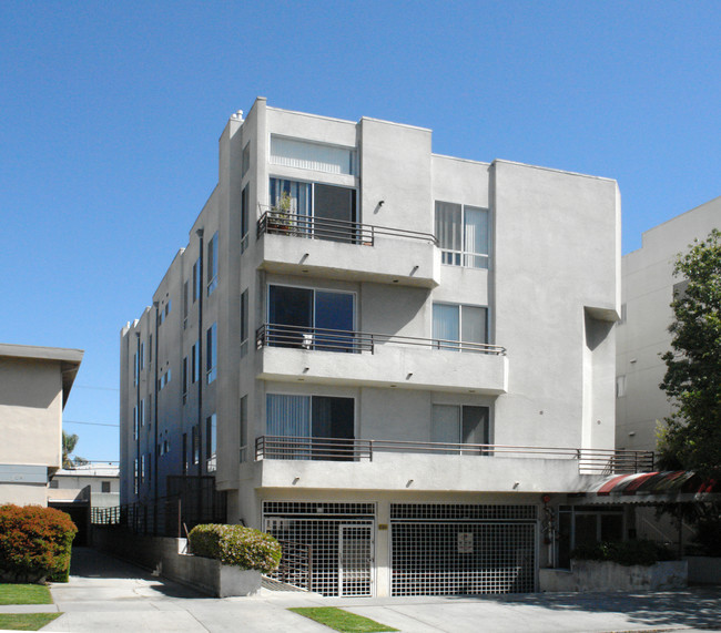 1210 S Sherbourne Dr in Los Angeles, CA - Building Photo - Building Photo