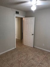 4106 W Walnut St in Garland, TX - Building Photo - Building Photo
