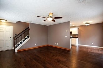 312 Pieris Dr in Canton, GA - Building Photo - Building Photo