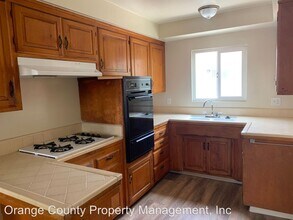 924 S Arden Pl in Anaheim, CA - Building Photo - Building Photo