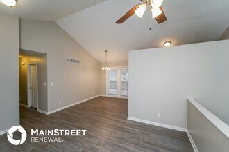 9305 Pinto Ct in Louisville, KY - Foto de edificio - Building Photo