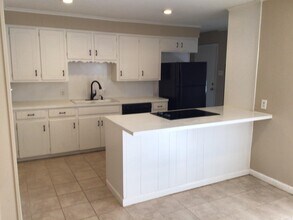 11313 Gila Valley Dr in Little Rock, AR - Building Photo - Building Photo