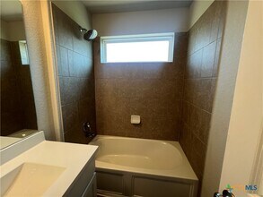 2410 Moselle Ln in New Braunfels, TX - Building Photo - Building Photo