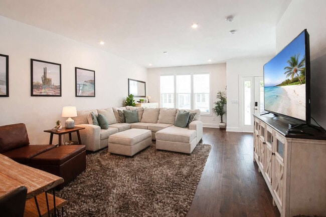 500 Creative Way in Nashville, TN - Building Photo - Building Photo