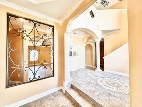 202 Lake Powell Dr in Laredo, TX - Building Photo - Building Photo
