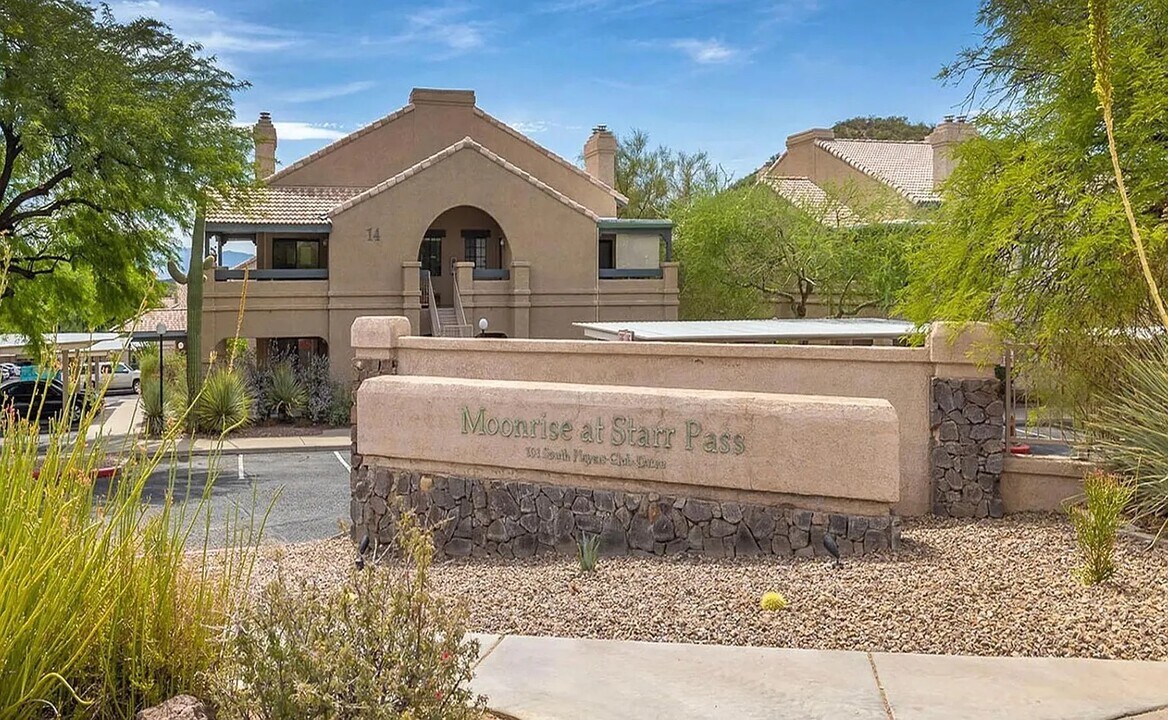 101 S Players Club Dr in Tucson, AZ - Building Photo