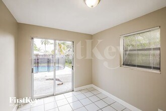 6551 NW 5th St in Margate, FL - Building Photo - Building Photo