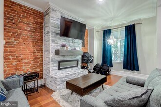 5022 Hazel Ave in Philadelphia, PA - Building Photo - Building Photo