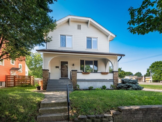211 E Jenkins Ave in Columbus, OH - Building Photo - Building Photo