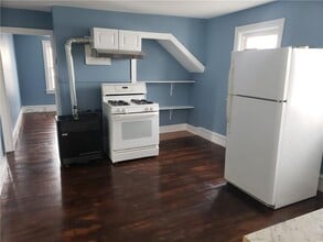 142 Pocasset Ave in Providence, RI - Building Photo - Building Photo