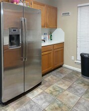 10926 Waterview Cir in Montgomery, TX - Foto de edificio - Building Photo