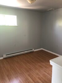 130 W Tabor Rd, Unit 3rd Fl photo'