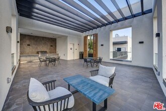 107 S Hewitt St in Los Angeles, CA - Building Photo - Building Photo