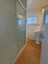 2539 Grande Vista Ave in Oakland, CA - Building Photo