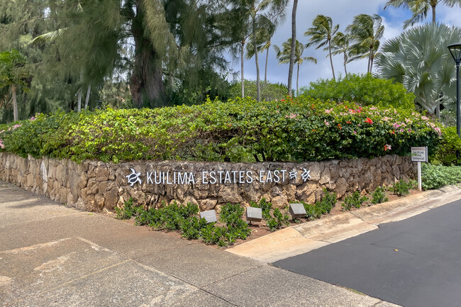 57-077 ELEKU KUILIMA Pl in Kahuku, HI - Foto de edificio - Building Photo