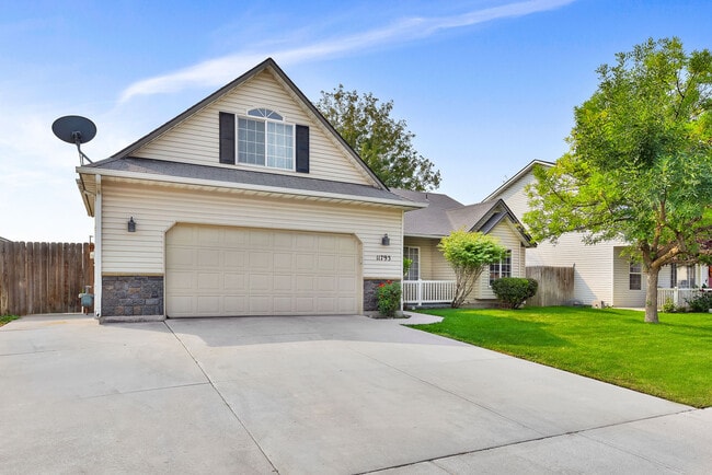 11793 Shelburne St in Caldwell, ID - Building Photo - Building Photo