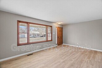 1150 St Matthew Dr in Florissant, MO - Building Photo - Building Photo