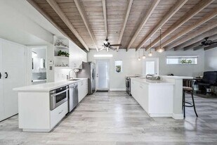 3309 SW 16th St in Fort Lauderdale, FL - Building Photo