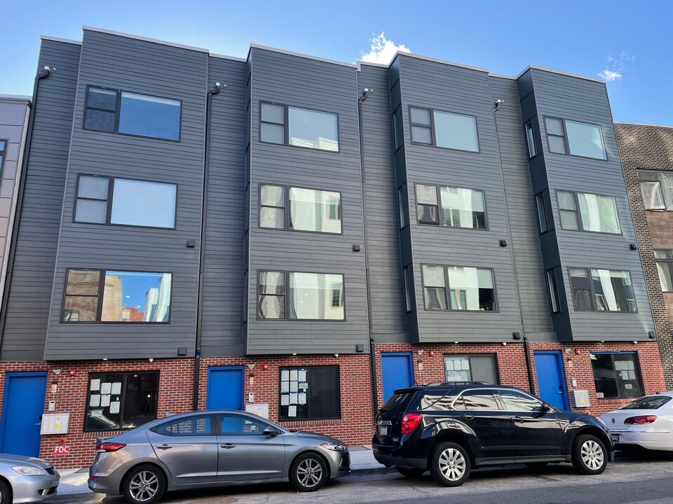 1410 Germantown Ave in Philadelphia, PA - Building Photo
