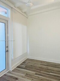 937 Lenox Ave. photo'