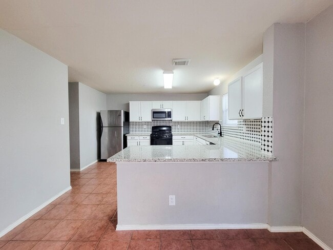 property at 16306 Kendons Way Ln