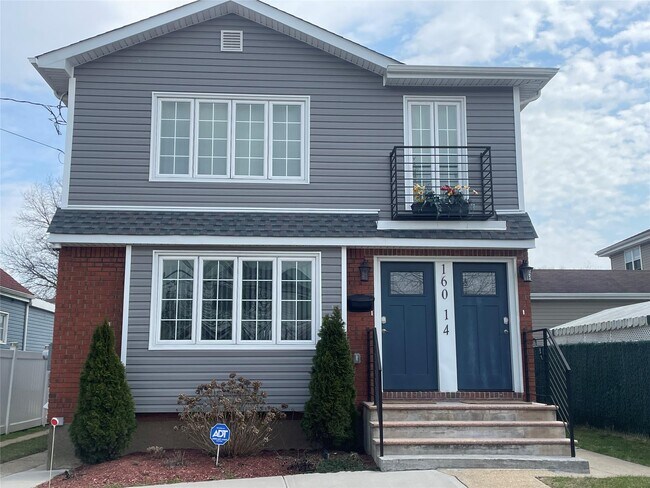 property at 160-14-160131 131st Ave