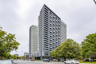 Alexander Apartments - Phase 1 in Montréal, QC - Building Photo