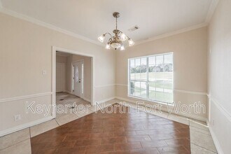 105 Horizon Cir in Azle, TX - Building Photo - Building Photo