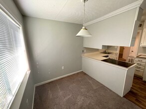 819 Euclid Ave in Jackson, MS - Building Photo - Building Photo